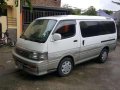 2006 Toyota Hiace Grandia Diesel White For Sale-1