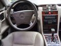 1999 Mercedes Benz E 240 Elegance AT White -9