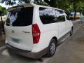 2013 Hyundai Grand Starex VGT AT White -2