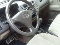 Toyota revo glx matic 2004-6