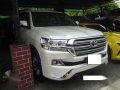 2017 Toyota Land Cruiser VXL Exclusive AT White -5