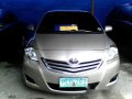 Toyota Vios 2010 sedan silver for sale -1