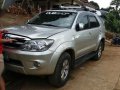 Toyota fortuner 2008 acquired gas vvti 599000-4