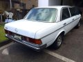 Mercedes Benz W-123 Body 200 GAS MT 1985 W123-3