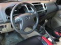 Toyota Hilux 4x2 2012 2.5 MT  Black For Sale-11