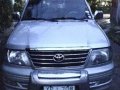 Toyota revo vx200-0
