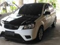 Kia rio lx 2010-1