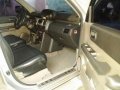 2005 Nissan Xtrail 2.0 Efi AT Silver For Sale-6