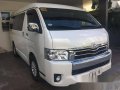 TOYOTA HIACE SUPER GRANDIA 2.5 D4D AUTOMATIC -3