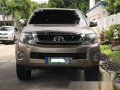 Toyota Hilux 2.5G M/T truck for sale -0