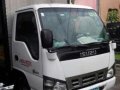 Isuzu elf 10 footer alum van-8