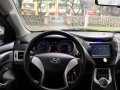 2012 Hyundai Elantra GL 1.6 CVVT MT Silver -8