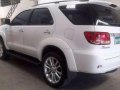 2007 Toyota Fortuner G AT White For Sale-1