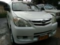 Toyota Avanza Taxi 2007 MT White For Sale-1