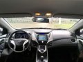 2012 Hyundai Elantra GL 1.6 CVVT MT Silver -7