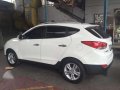 2011 Hyundai Tucson GL MT White For Sale-3
