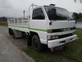 Isuzu elf 4hf1 wide 16 ft-2