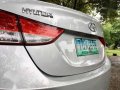 2012 Hyundai Elantra GL 1.6 CVVT MT Silver -6