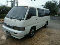 Nissan urvan escapade-0