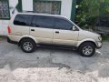 Isuzu sportivo manual 2012mdel-6