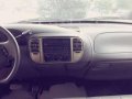 Ford expedition xlt 2000-3
