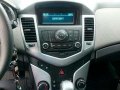 Chevrolet Cruze LS 2010 AT Silver For Sale-7