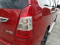 Toyota Innova 2013 Van red for sale -4