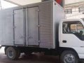 Isuzu ELF 2016 16ftt 6W closed van-4