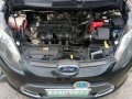 2011 Ford Fiesta Sport-11