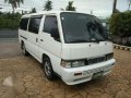 Nissan urvan escapade-1