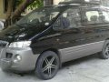 Hyundai Starex Club 2003 AT Black For Sale-1