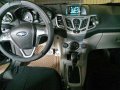 Ford Fiesta 2014 (Trend) Sedan-7