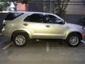 Toyota Fortuner G 2012 AT Silver For Sale-3