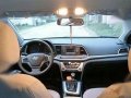 RUSH Hyundai Elantra AT Assume Balance para sa mga hirap sa Approval!-4