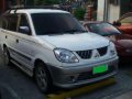 Mitsubishi Adventure GLX 2005 MT White -2