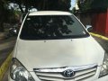 For salel: Toyota Model:Innova G Year 2012-0