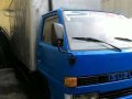 2005 dor isuzu elf nkr 14ft alum van 6wheeler eagle inline-1