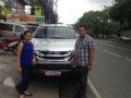 Isuzu MU-X 141K All in Promo Or 30K Cash Discount-8