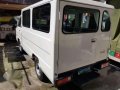 2013 Mitsubishi L300 FB Deluxe MT White -3