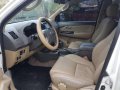 Toyota Fortuner 2012 G 4x2 AT Diesel-4