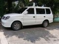 Mitsubishi Adventure Glx 2010 MT White -2