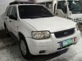 Ford Escape 2005 AT White SUV For Sale-0