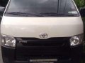 2014 Toyota HiAce Commuter 2.5 MT White -2