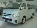 Toyota Hiace 2017 sliver for sale -3