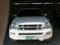 Isuzu D-Max 2006 truck white for sale -2