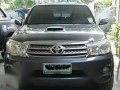 Toyota Fortuner 2009 3.0 G 4x4 AT Gray For Sale-0