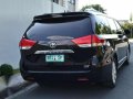 2011 Toyota Sienna Full Options AT Black For Sale-1