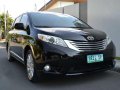 2011 Toyota Sienna Full Options AT Black For Sale-6