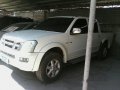 Isuzu D-Max 2006 truck white for sale -5