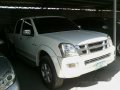 Isuzu D-Max 2006 truck white for sale -0